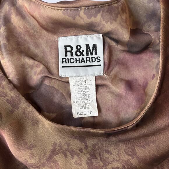 R&M Richards floral chiffon overlay blouse sz 10 mauve rose asym hem lined USA - Picture 3 of 5